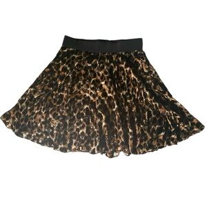 Alice + Olivia animal print skirt